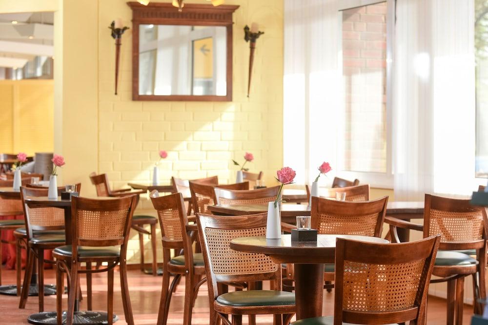 Ibis Hotel